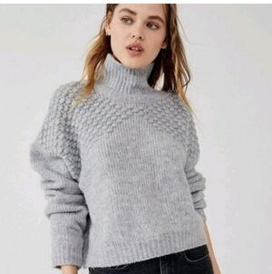 Free People Grey Bradley Pom Pom Textured Turtleneck Pullover Size Small